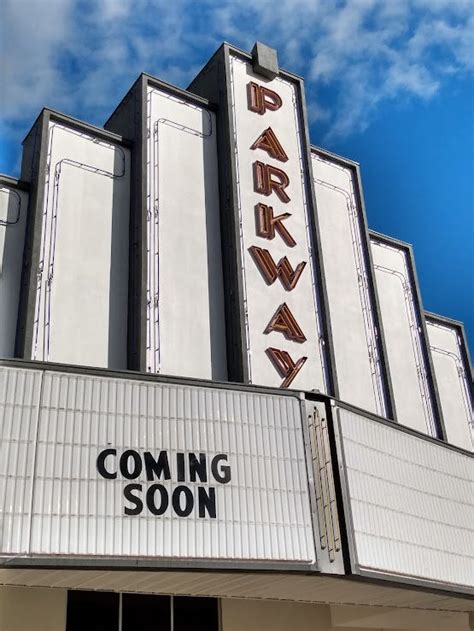 Flowood movie theater is reopening. Here's what to expect