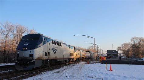 Amtrak, Greyhound continue routes despite coronavirus cases on board