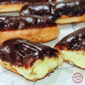 Traditional French Chocolate Eclairs (Eclairs au Chocolat ...