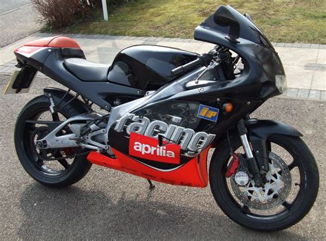 APRILIA RS 125 (1999-2000) Specs, Performance & Photos - autoevolution