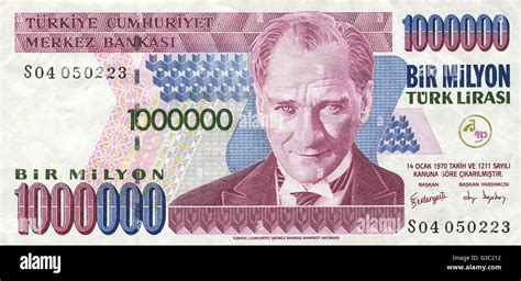 1000000 Turkish Lira Banknote - Portrait of Ataturk Stock Photo - Alamy