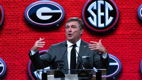 Georgia coach Kirby Smart fires backs at critics of Bulldogs' 2023 ...