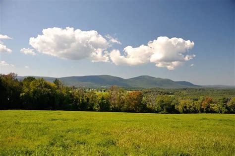 Hiking in the Berkshires of Massachusetts: 10 Awesome (and Easy) Trails