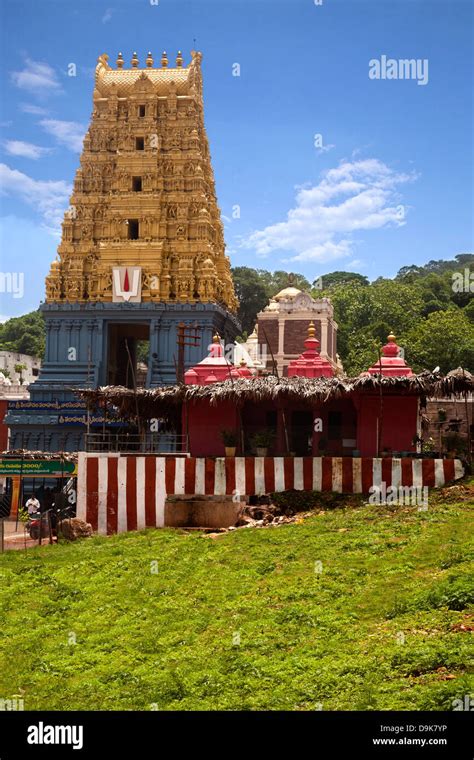 Facade of a Temple, Simhachalam Temple, Visakhapatnam, Andhra Pradesh, India Stock Photo - Alamy