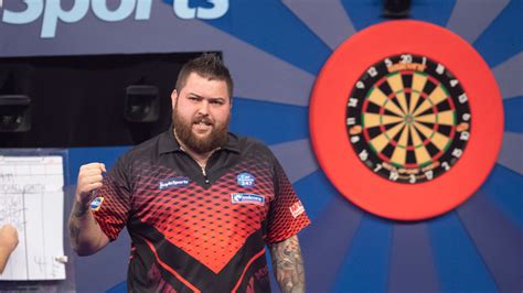 Grand Slam of Darts: Michael Smith dazzles to seal second-round spot ...