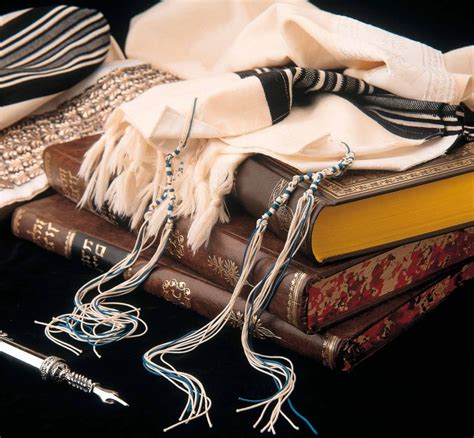 Yom Kippur: Fasting and Freedom • Lev Haolam