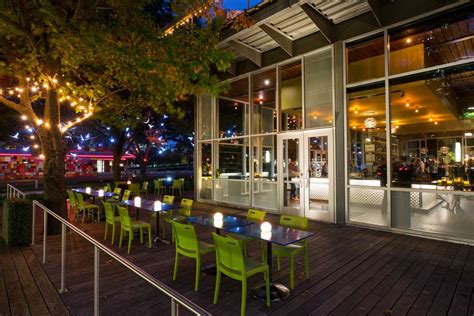 5 Houston restaurants where you can dine with a view