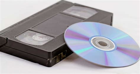 5 best VHS to DVD converter: complete reviews and buying tips - UpHomely