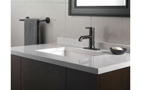 Trinsic® Bathroom Collection | Delta Faucet