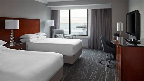 Downtown Halifax, Nova Scotia Hotel | Halifax Marriott Harbourfront Hotel