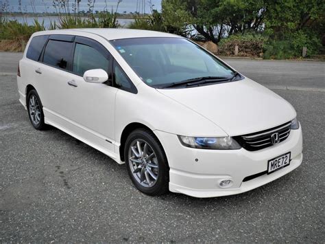 2004 HONDA ODYSSEY Absolute 7 seater on handshake