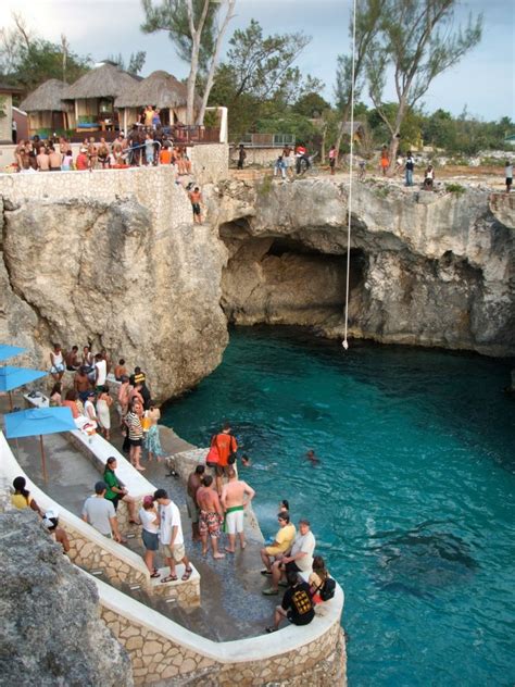 Rick’s Cafe: Negril’s Famous Cliff Jumping and Sunset Watching SpotYour ...