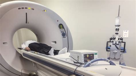 Final piece of PET/CT scanner arrives in Windsor | CTV News