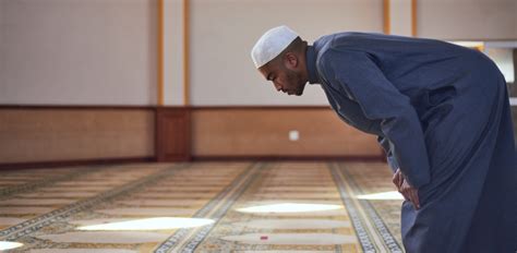 How Should I Pray the Recommended Four Cycles of Prayer before ‘Asr and ‘Isha?