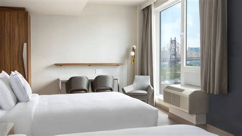 Astoria, NY Hotel | TownePlace Suites New York Long Island City ...