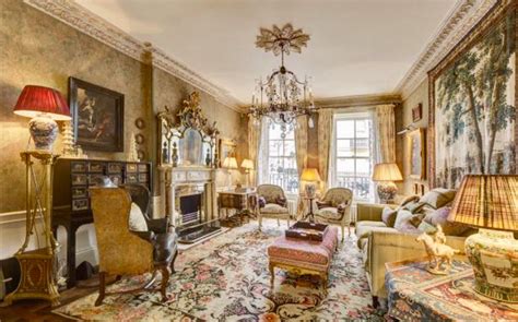 London Town house Long Narrow Rooms, Robert Kime, Ancient Houses, Mews House, Gorgeous Interiors ...