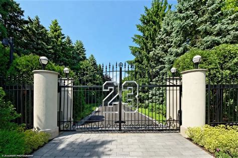 Michael Jordan's Lavish House in Jupiter, Florida: Luxury Bear Club Estate