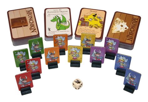 Munchkin Deluxe Board Game - Board Games Messiah