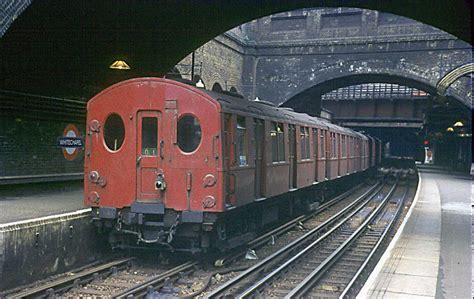 MET F Stock | Former District Line "F" stock at Whitechapel … | Flickr