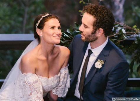 Idina Menzel Ties the Knot With Aaron Lohr. See the Stunning Photos!