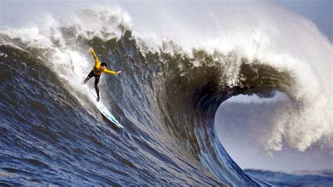 Surfing Wallpaper Widescreen - WallpaperSafari