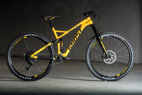 Ghost SL AMR X 5.9 AL im Test: Der Wolf im gelben Schafspelz? - MTB-News.de