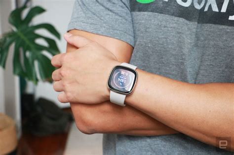 Fitbit Sense review: Basic smartwatch, robust health tracker