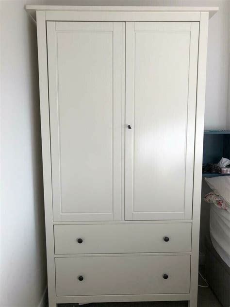 Wunderschne Ikea Kleiderschrank Hemnes Bilder - dReferenz Blog