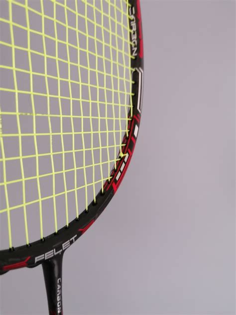 Felet Aero Carbon 4u g1 badminton racket | badminton racket review