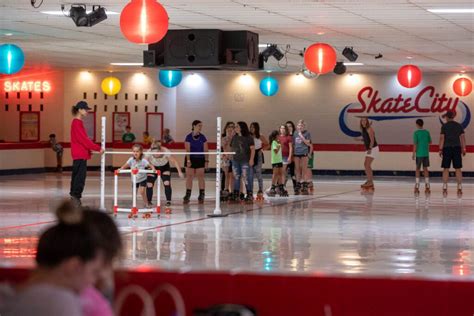 Classic roller rink finds new generation of fun-seekers - SiouxFalls ...