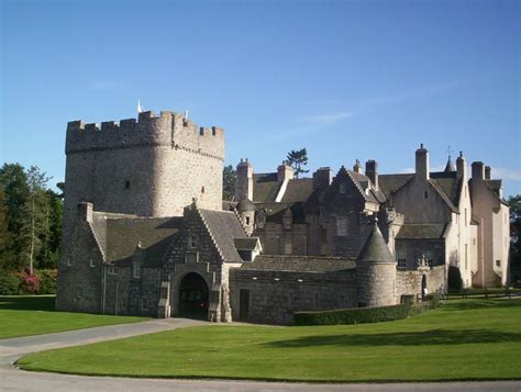 Drum Castle Tour Information - Secret Scotland