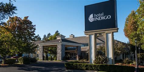 Napa Valley Hotels: Hotel Indigo Napa Valley Hotel in Napa Valley ...