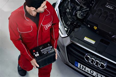 Niello Collision Center | Niello Audi