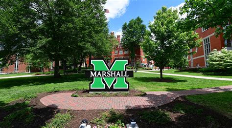 Campus Photos - marshallu