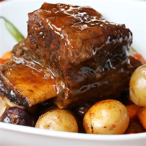 Slow Cooker Short Ribs Recipe by Tasty