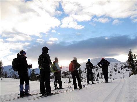 Cross country skiing in Norway | Responsible Travel