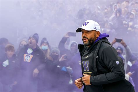 UW Huskies Fire Football Coach Jimmy Lake After Just 13 Games | The ...