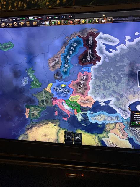 Do you think I should invade Poland or are they too strong? : r/hoi4