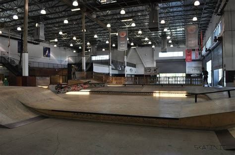 Vans Skatepark – Skatin It