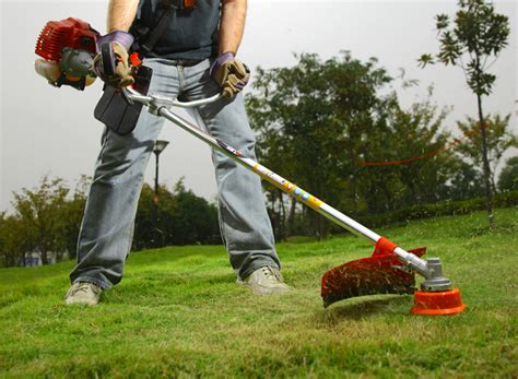 Side Type Grass Cutter - HUAYO AGRO MACHINE