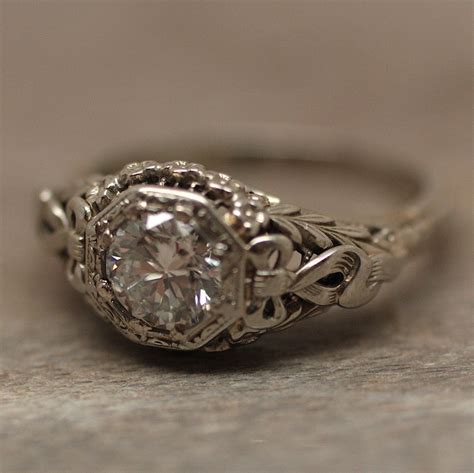 Circa 1940 18K Diamond Engagement Ring – Pippin Vintage Jewelry