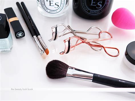 Favorite Makeup Tools for Face, Cheeks and Eyes - The Beauty Look Book