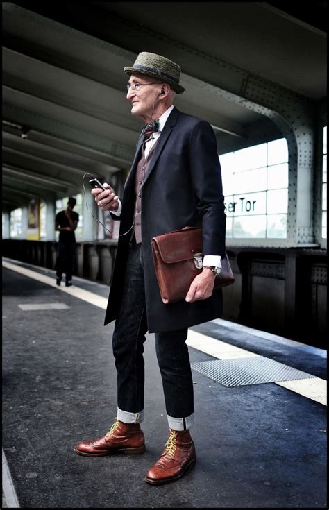 Meet the World's Best Dressed Grandpa Who's Got More Style Than You | メンズ コーデ, ブーツ メンズ コーデ, メンズ スタイル