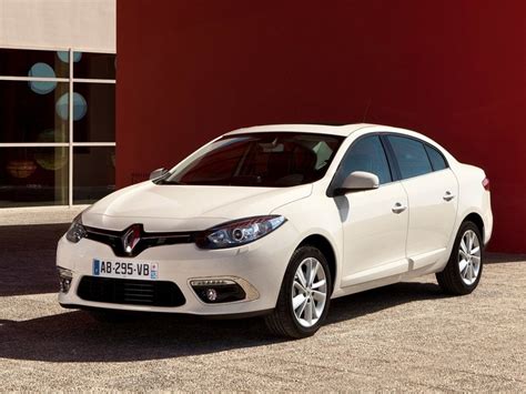 Renault Fluence - обзор, цены, видео, технические характеристики Рено Флюенс