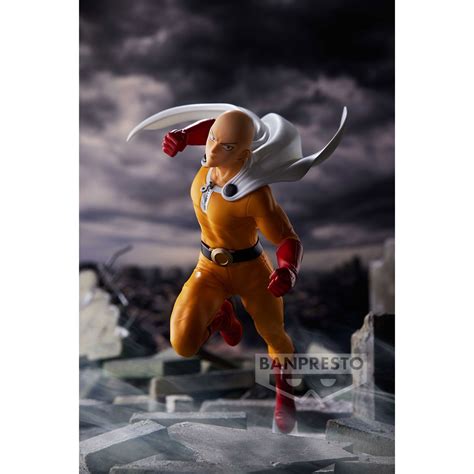 One Punch Man - Saitama Figure | Crunchyroll store