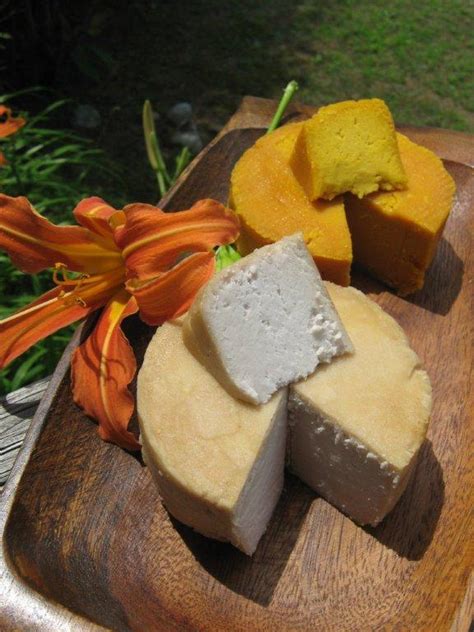 the happy raw kitchen: Raw Vegan Cheese