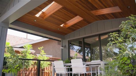 Patio roof with skylights – Builders Villa