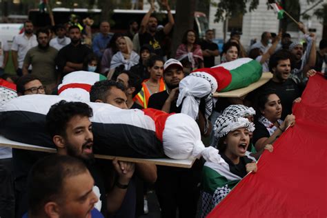 Justice and Accountability: Marching for Gaza | News – The Link