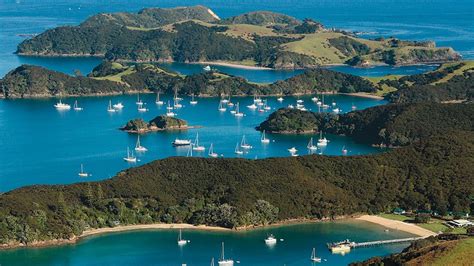 Bay of Islands Vacations 2017: Package & Save up to $603