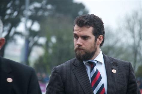 best of henry cavill on Twitter: "henry cavill with beard"